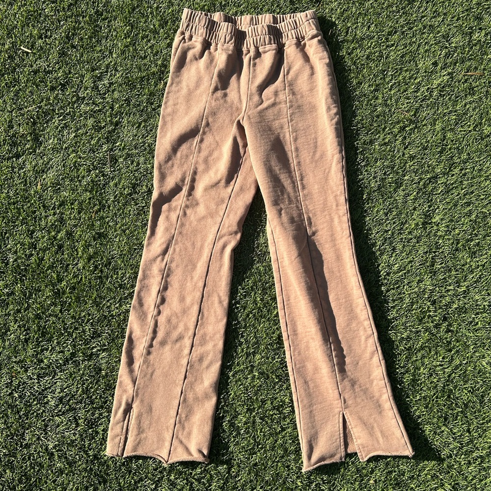 Good American split flare sweatpants
